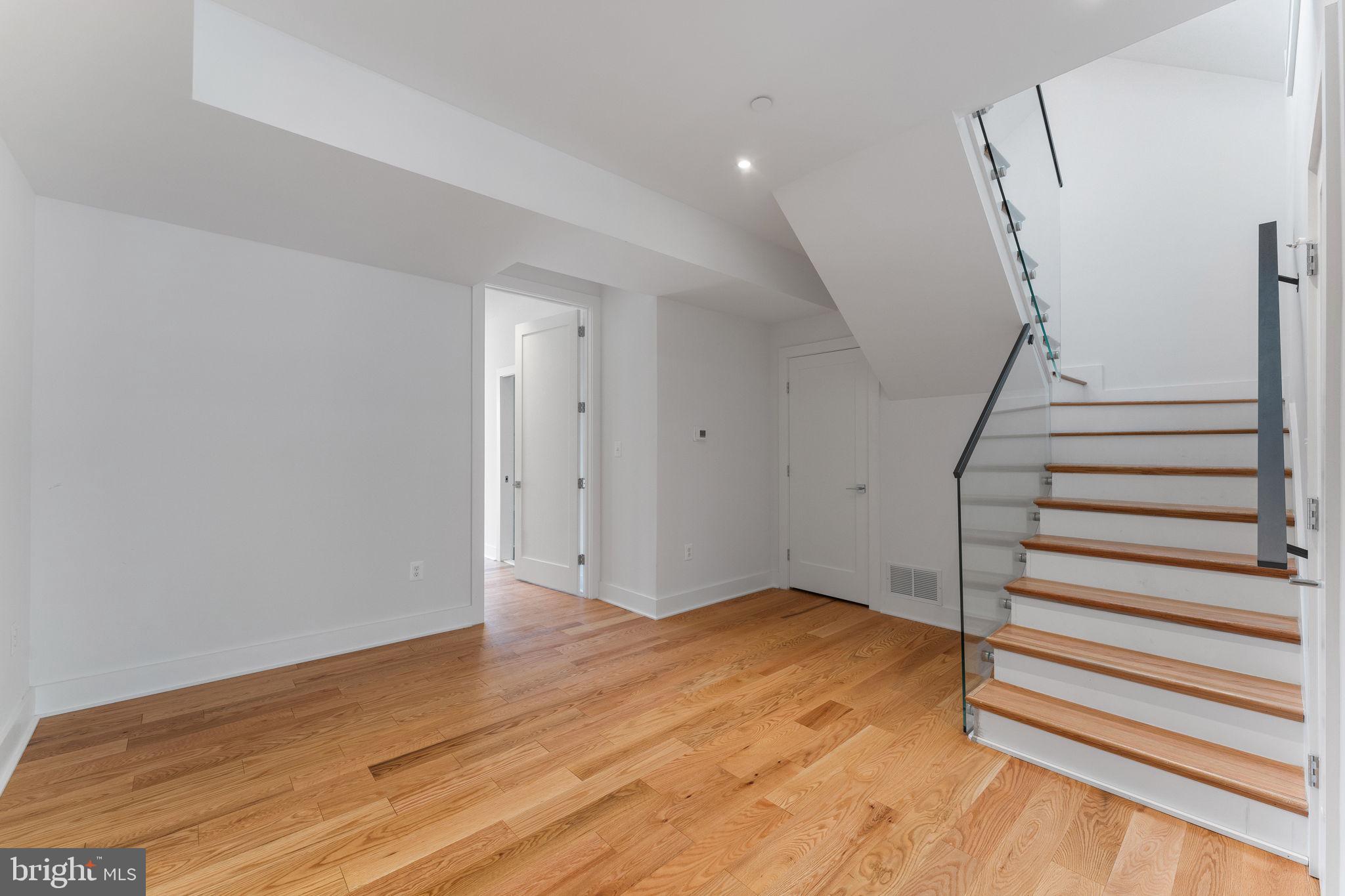 1414 5th Street Northwest, Unit B Washington, DC 20001 - Photo 12 of 71 Flexible Landing Space