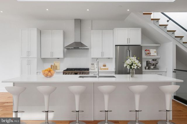 $1,950,000 | 1414 5th Street Northwest, Unit B, Washington, DC 20001