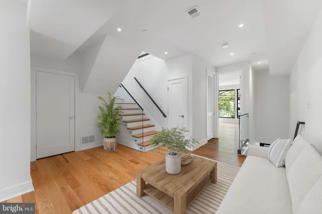 $1,950,000 | 1414 5th Street Northwest, Unit B, Washington, DC 20001