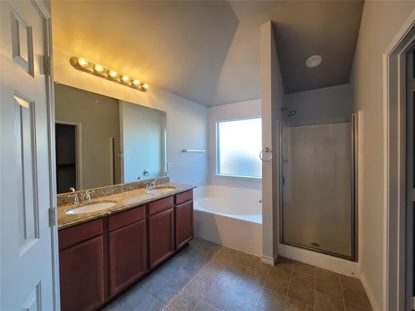 $1,950 | 306 Charleston Drive, Anna, TX 75409