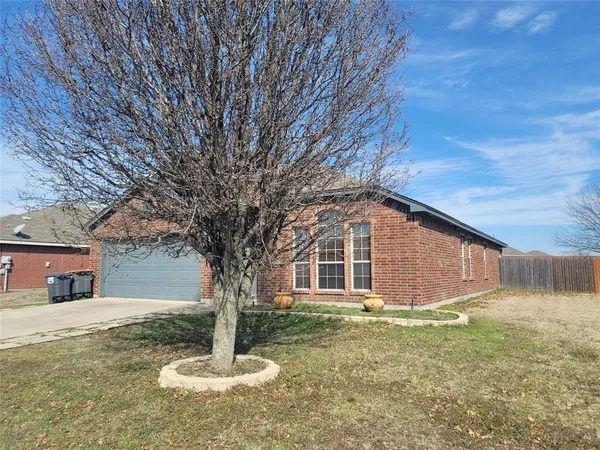 $1,950 | 306 Charleston Drive, Anna, TX 75409