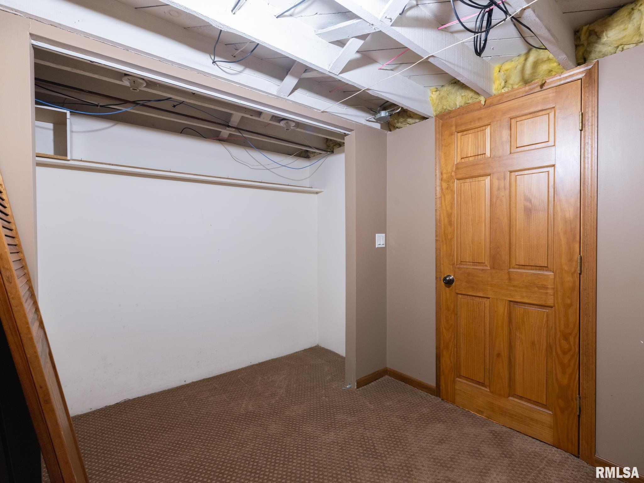 399 West Walnut Street Canton, IL 61520 - Photo 32 of 34