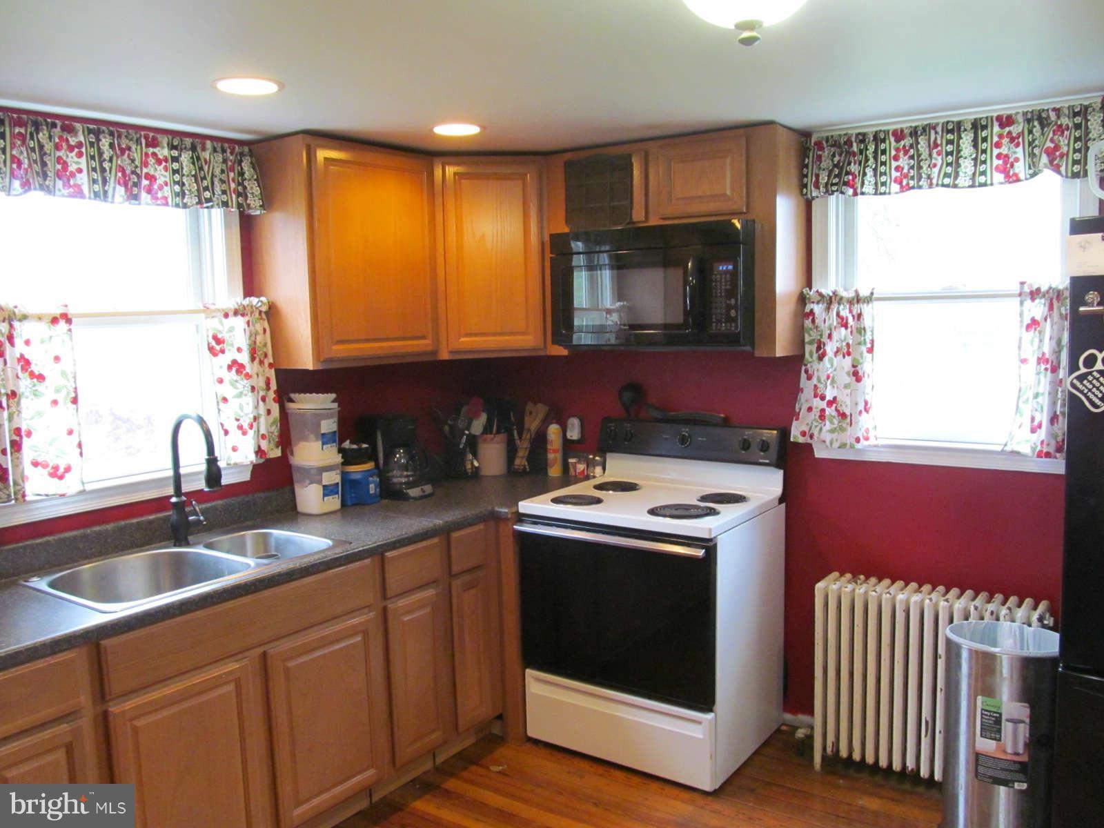 32 West Cherry Street Rising Sun, MD 21911 - Photo 3 of 20 Kitchen
