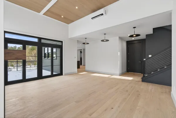 $1,750,000 | 448 Blackstrap Road, Falmouth, ME 04105