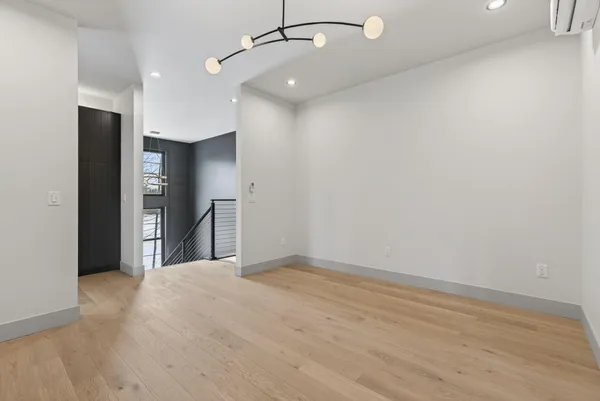 $1,750,000 | 448 Blackstrap Road, Falmouth, ME 04105