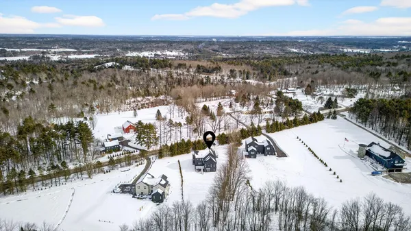$1,750,000 | 448 Blackstrap Road, Falmouth, ME 04105