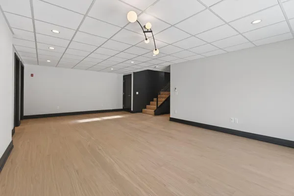 $1,750,000 | 448 Blackstrap Road, Falmouth, ME 04105