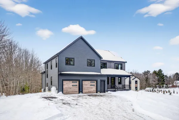 $1,750,000 | 448 Blackstrap Road, Falmouth, ME 04105