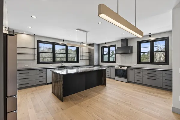 $1,750,000 | 448 Blackstrap Road, Falmouth, ME 04105