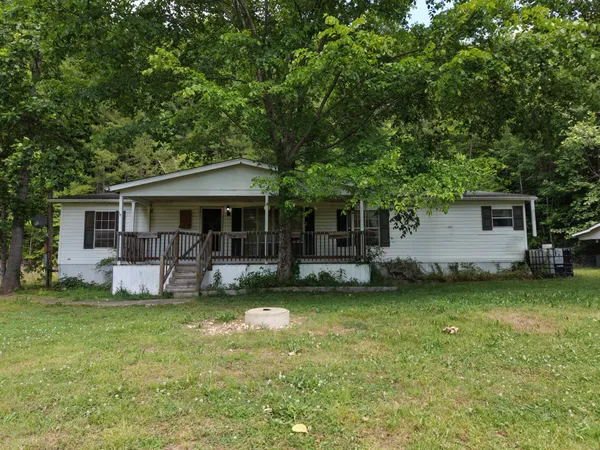 $175,000 | 1720 Bear Creek Road, Collinwood, TN 38450