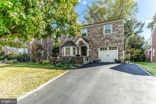 $509,900 | 1505 Sunnyhill Lane, Havertown, PA 19083