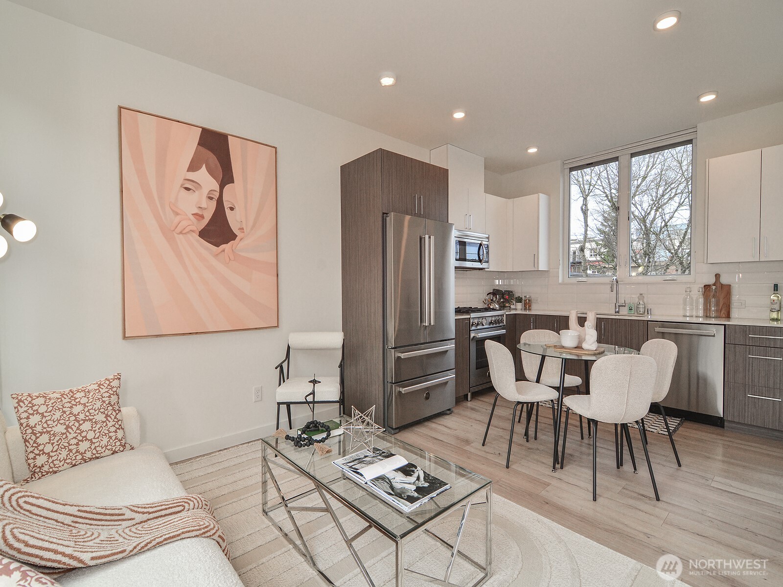 6539 4th Avenue Northeast, Unit B Seattle, WA 98115 - Photo 1 of 22