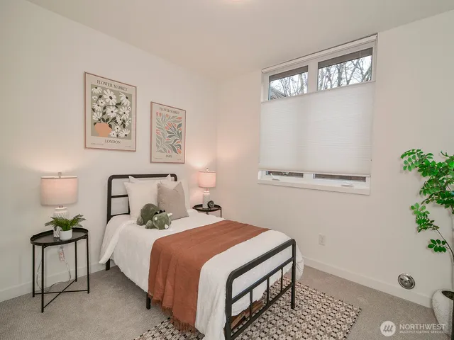 $749,000 | 6539 4th Avenue Northeast, Unit B, Seattle, WA 98115