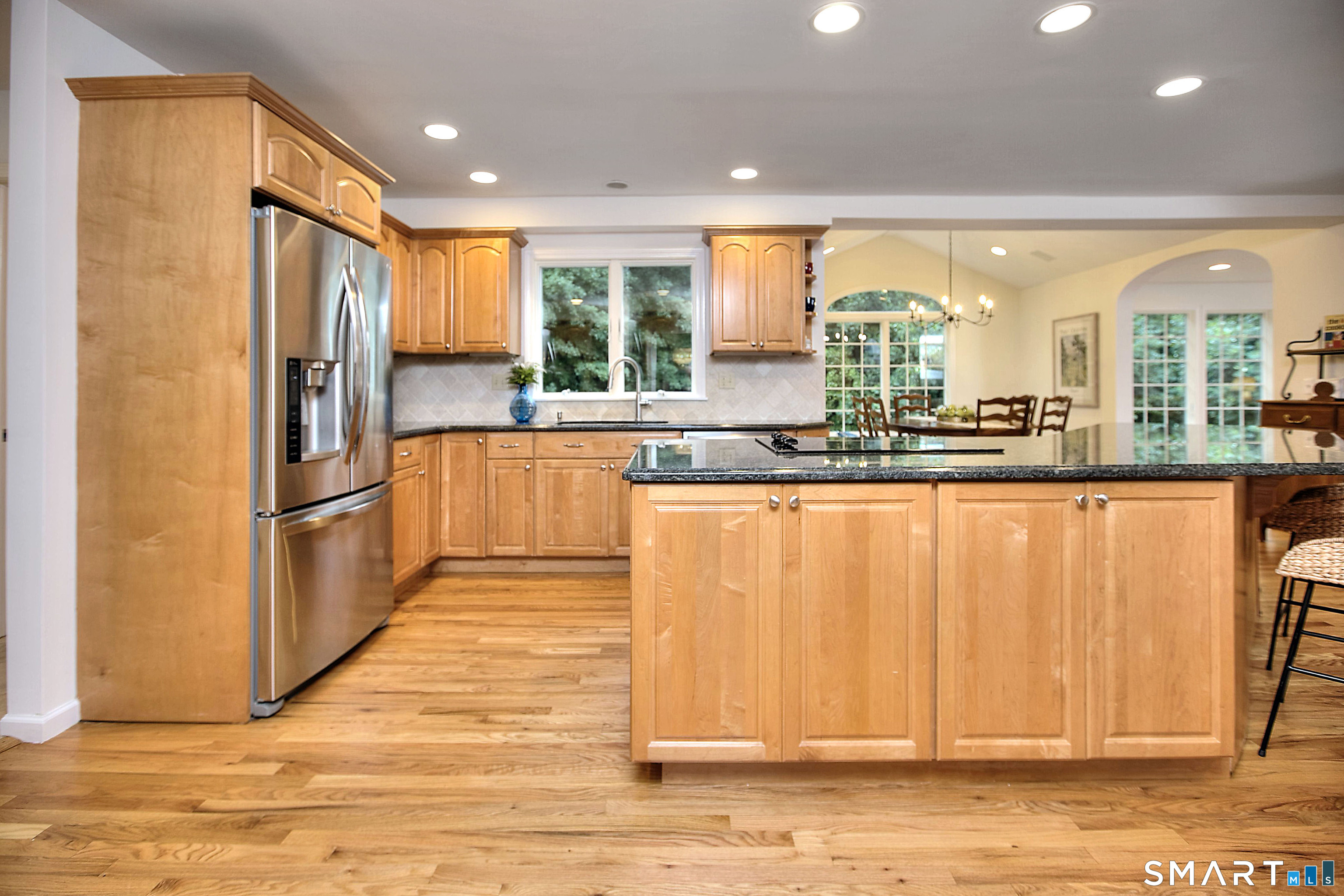 4 North Valley Road Ridgefield, CT 06877 - Photo 11 of 40