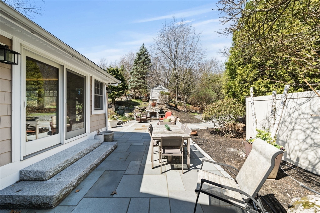 23 Albert Street Waltham, MA 02453 - Photo 32 of 35