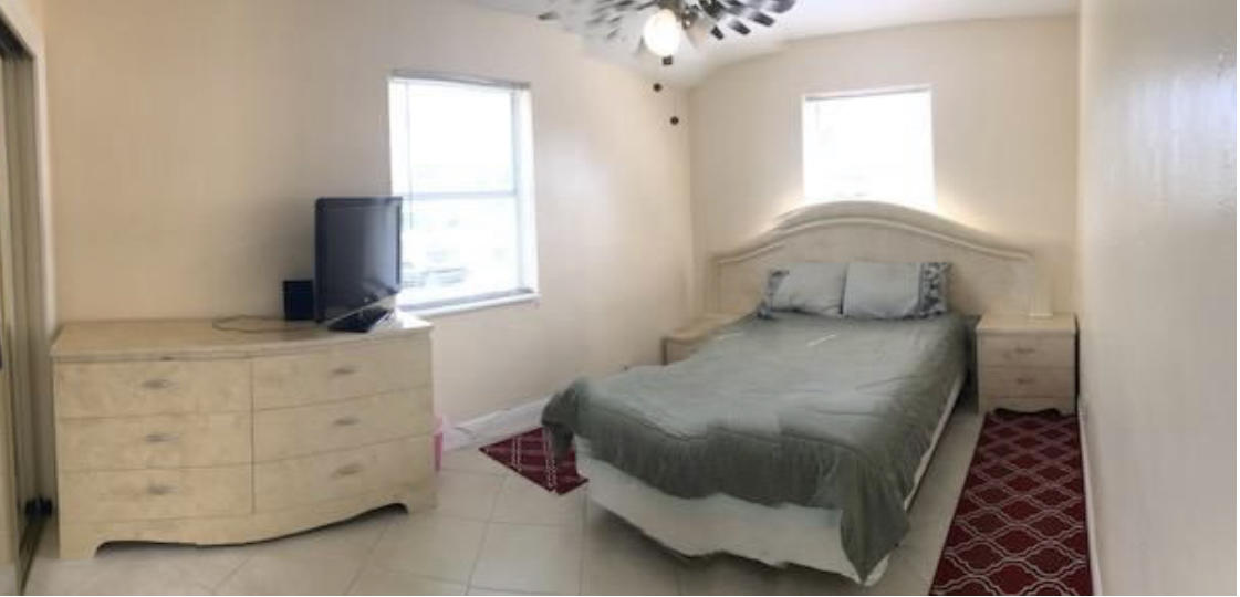 562 Cherry Road West Palm Beach, FL 33409 - Photo 3 of 19 IMG_1671