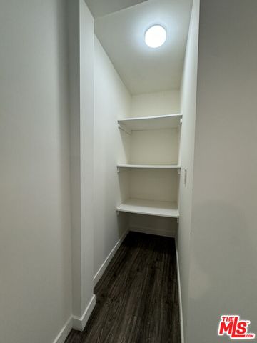 $1,725 | 5813 Harold Way, Los Angeles, CA 90028