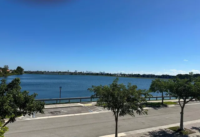 a view of a terrace with sitting area