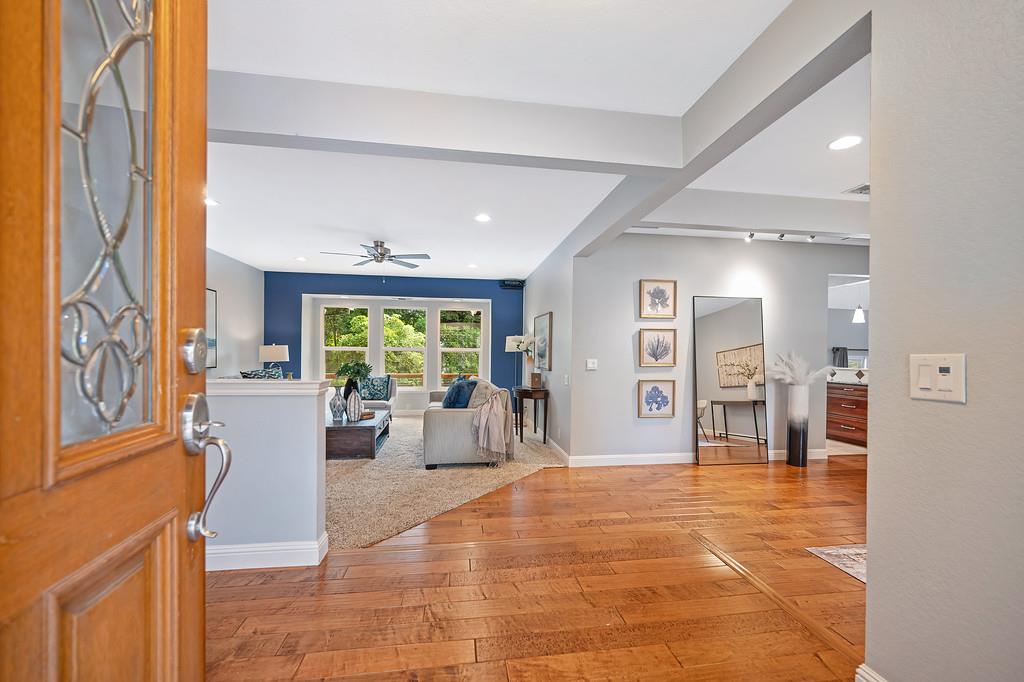 8780 Longmore Way Fair Oaks, CA 95628 - Photo 4 of 48