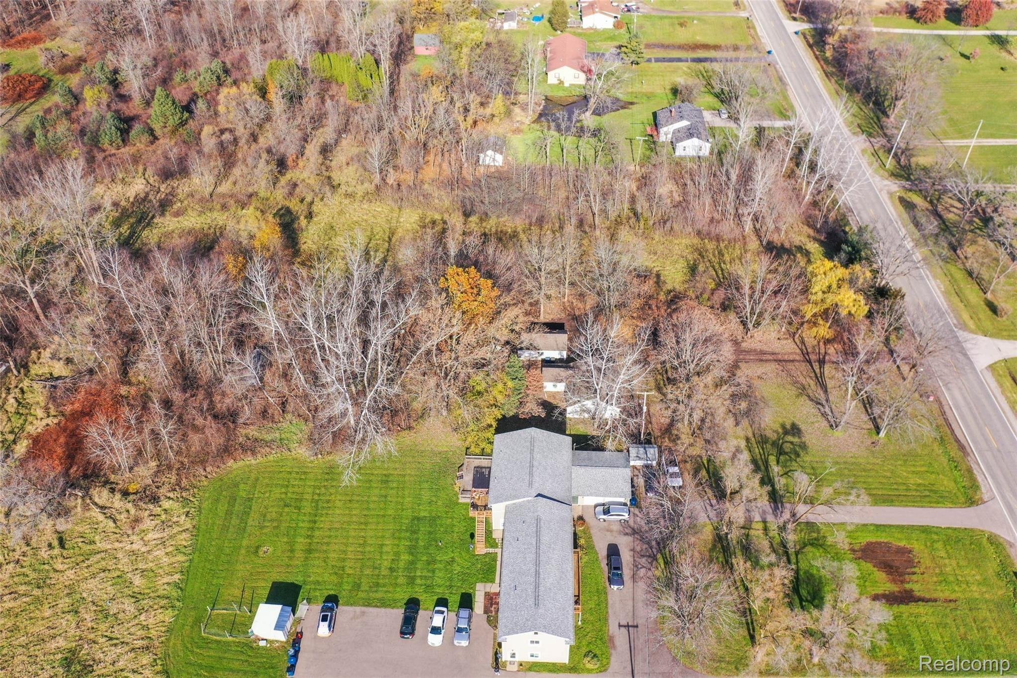 9478 Linden Road Swartz Creek, MI 48473 - Photo 14 of 29 9478-Linden-Rd-34 Outside.jpg