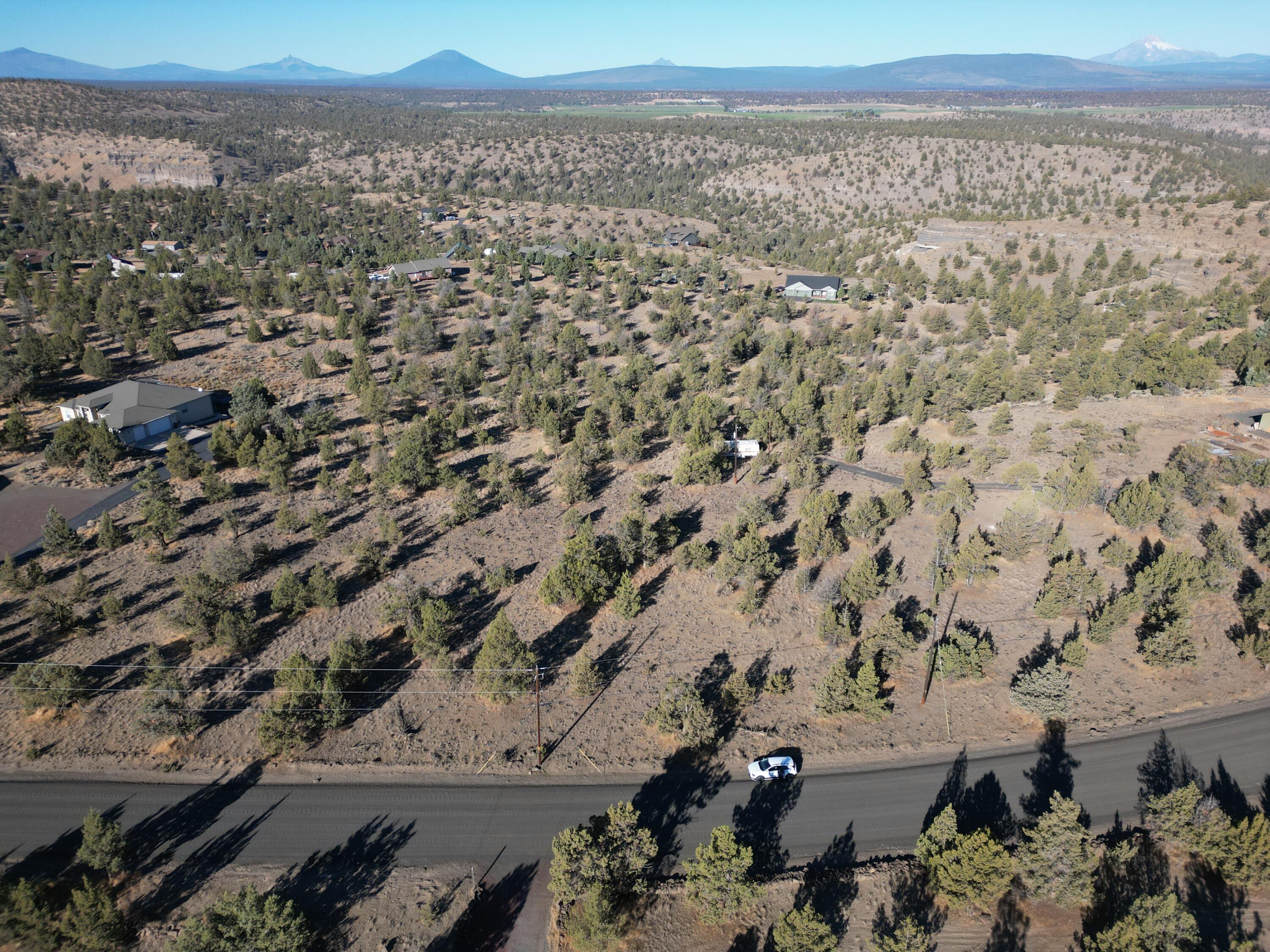 15830 Southwest Dove Road Terrebonne, OR 97760 - Photo 4 of 13 DJI_0052