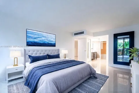 $570,000 | 20347 West Country Club Drive, Unit TH15, Aventura, FL 33180