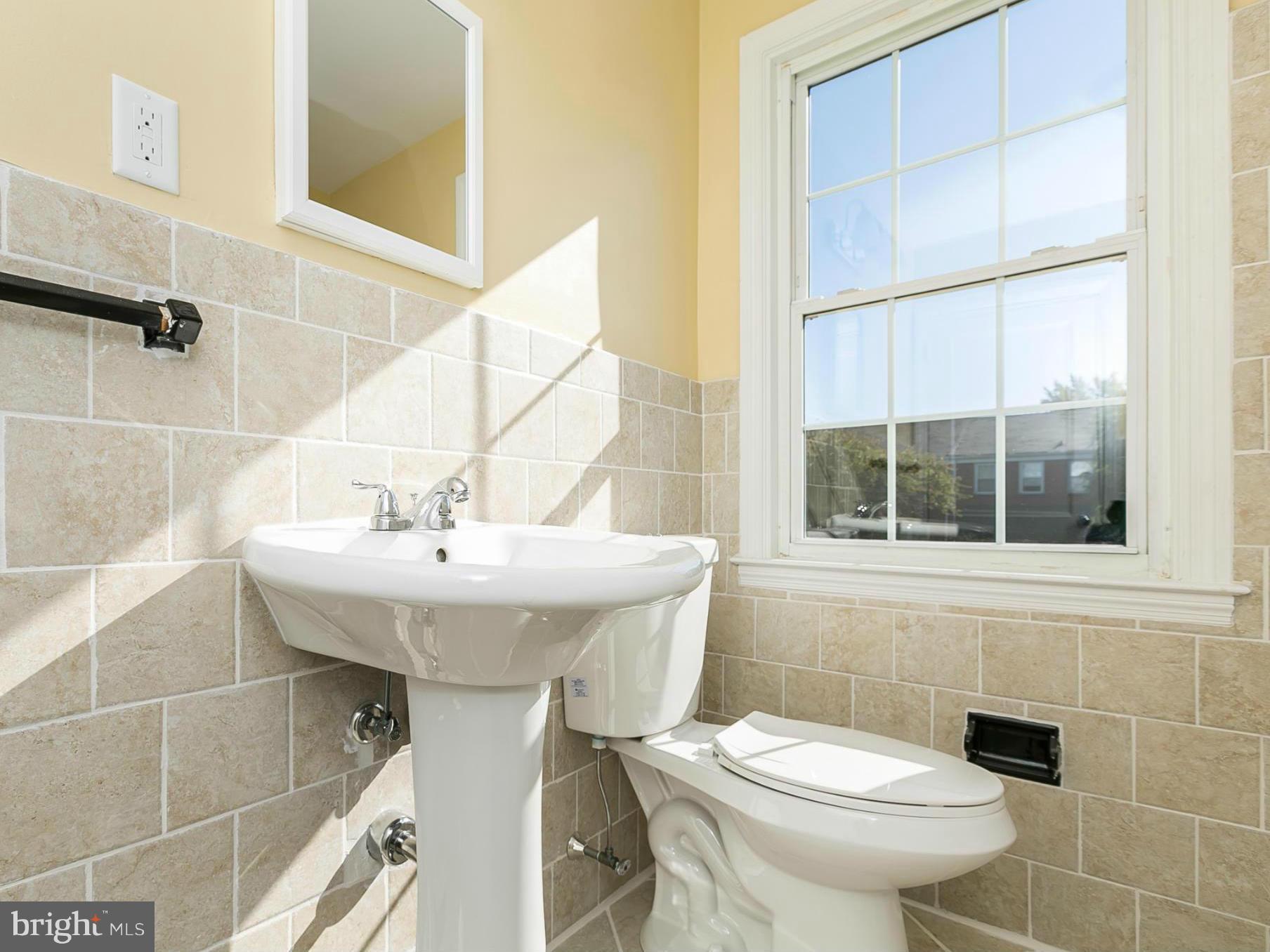 1731 Edgewood Road Baltimore, MD 21286 - Photo 20 of 30 Bath