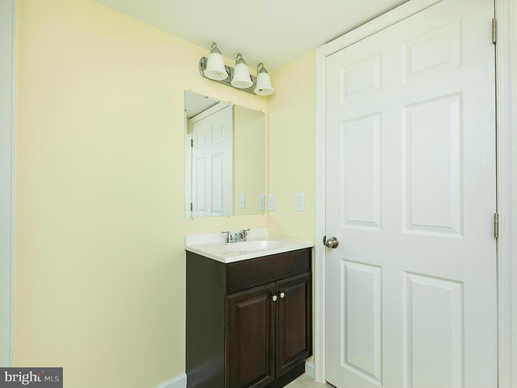 1731 Edgewood Road Baltimore, MD 21286 - Photo 25 of 30 Half Bath