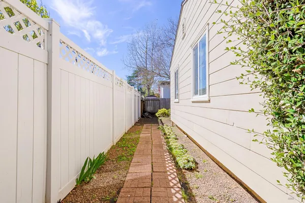 $550,000 | 182-186 Torzelli Lane, Santa Rosa, CA 95407