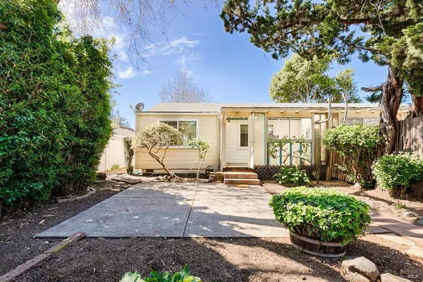 $550,000 | 182-186 Torzelli Lane, Santa Rosa, CA 95407