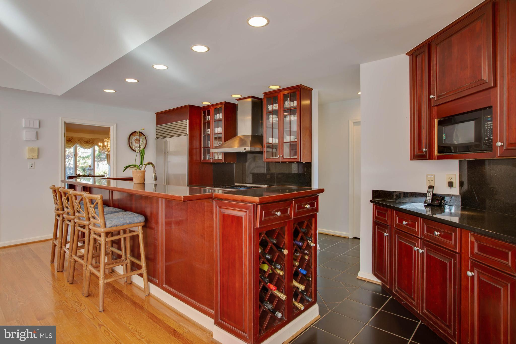 11694 Farside Road Ellicott City, MD 21042 - Photo 15 of 49 Kitchen