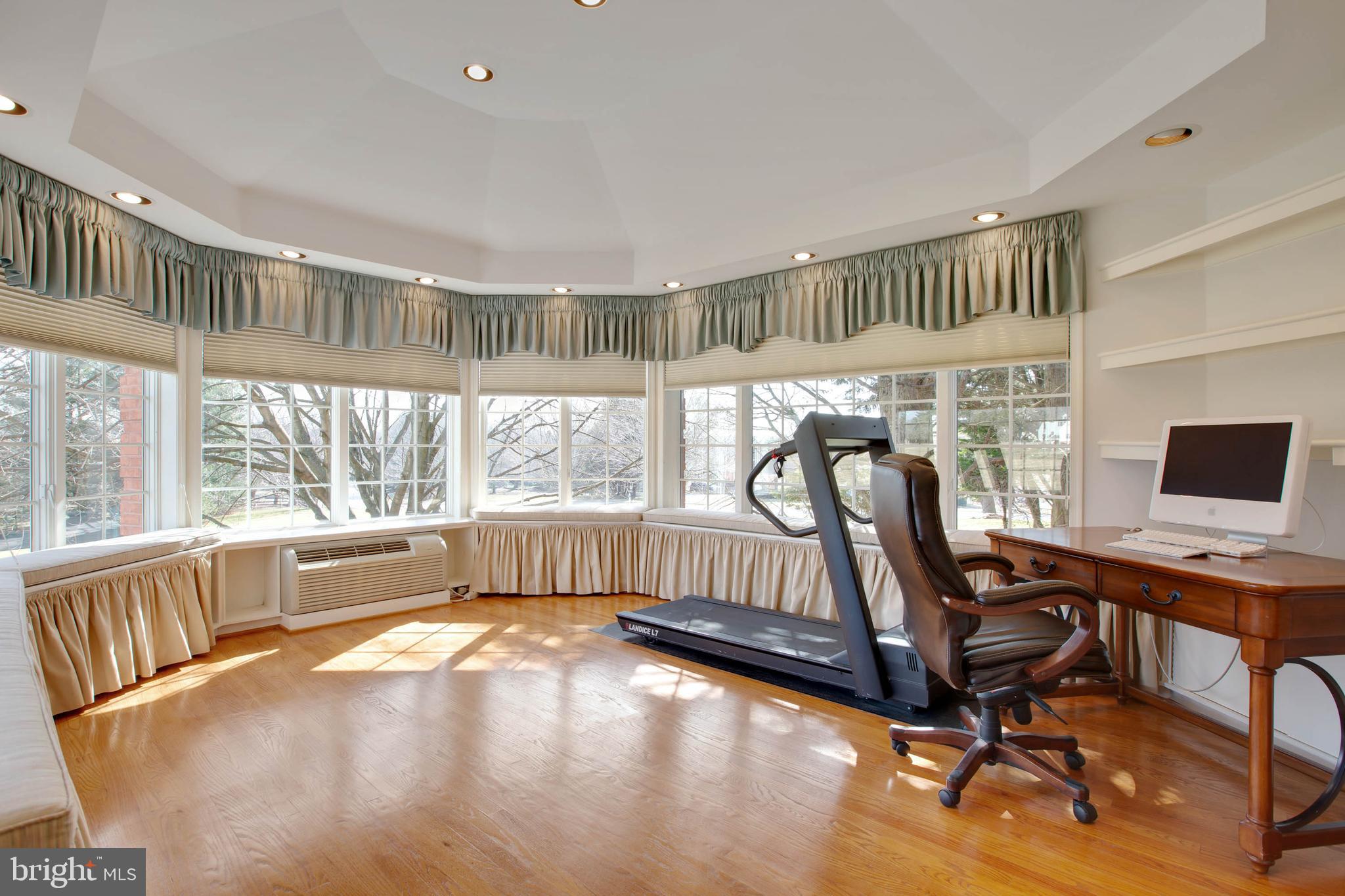 11694 Farside Road Ellicott City, MD 21042 - Photo 19 of 49 Office