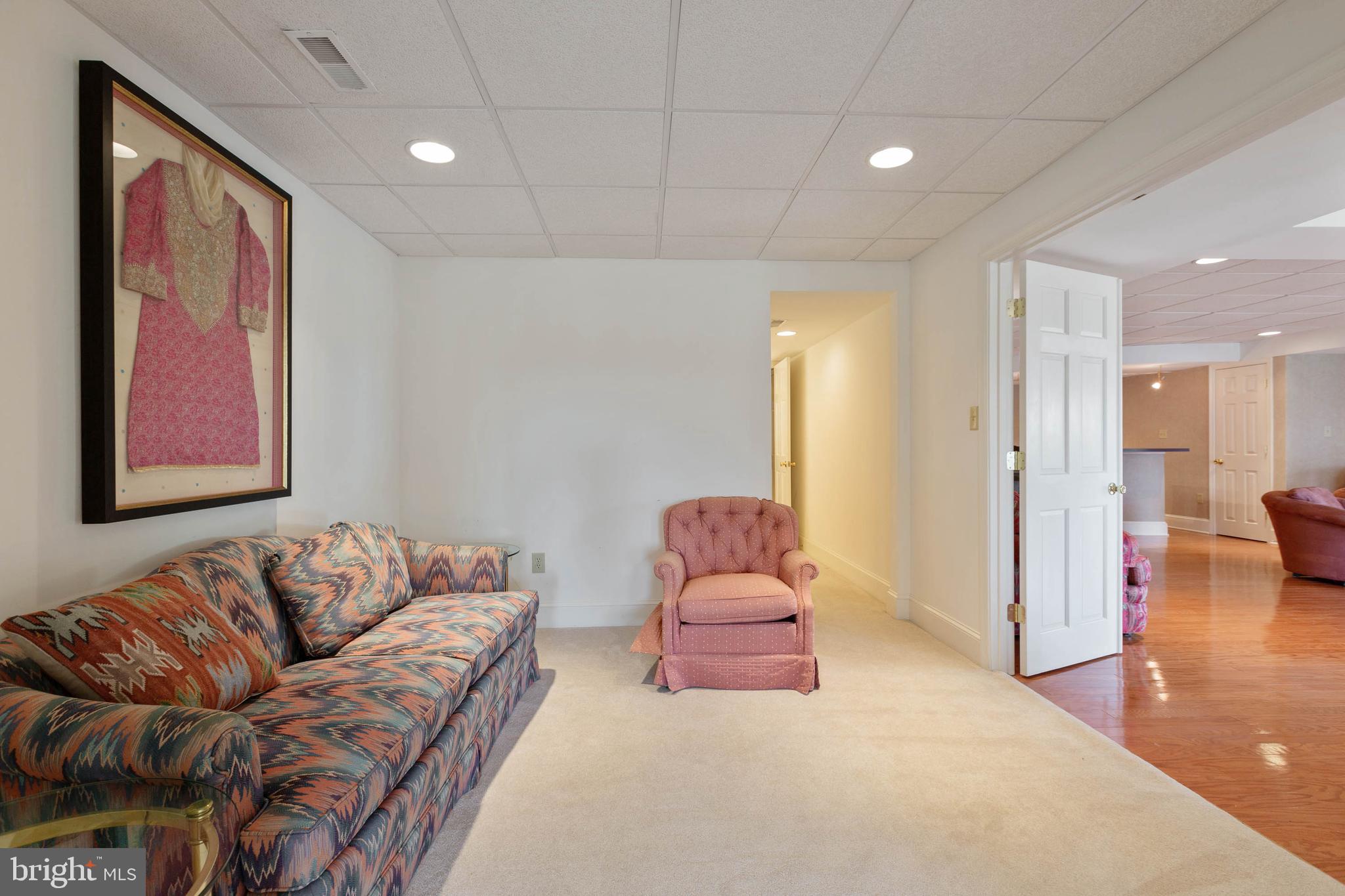 11694 Farside Road Ellicott City, MD 21042 - Photo 42 of 49 Sitting Room