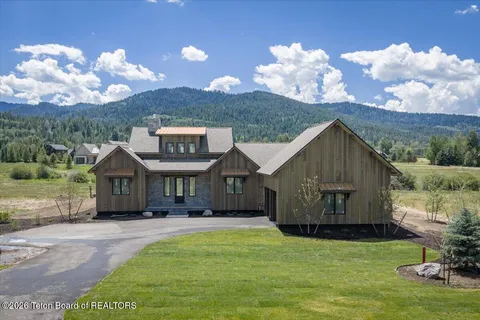 $3,000,000 | 88 Hastings Drive, Victor, ID 83455