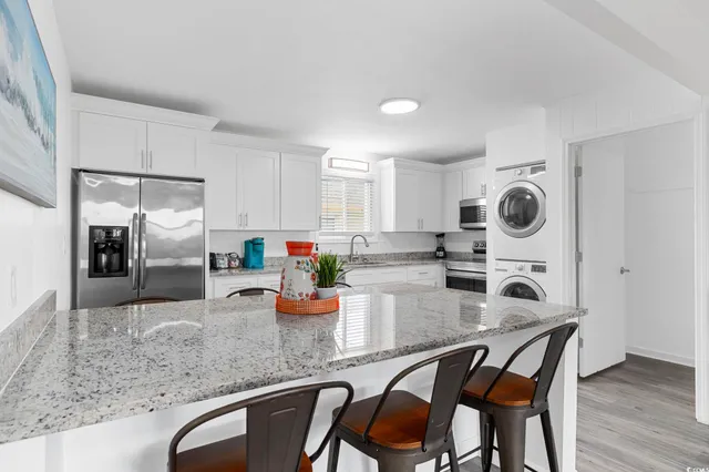 $1,075 | 409 17th Avenue North, Unit 3, Myrtle Beach, SC 29577