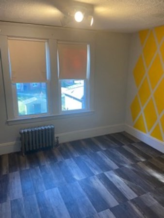 91 Clayton Street Springfield, MA 01107 - Photo 10 of 13 Gallery Image 10