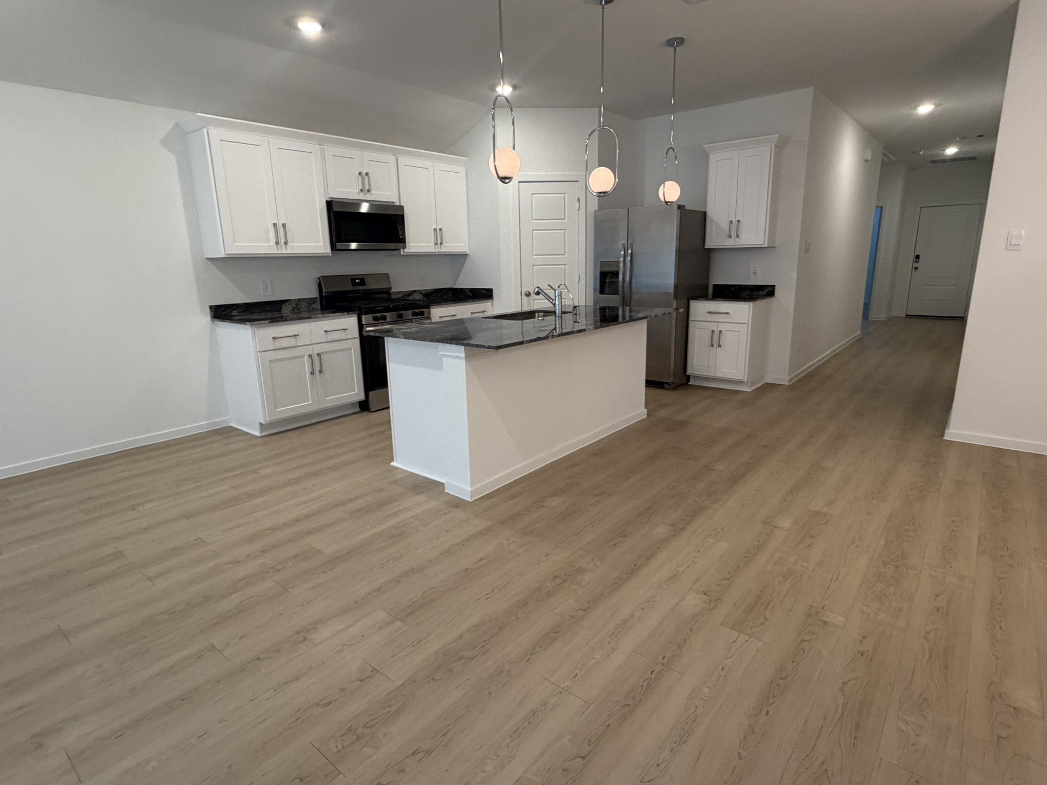 523 Robin Court Angleton, TX 77515 - Photo 29 of 50