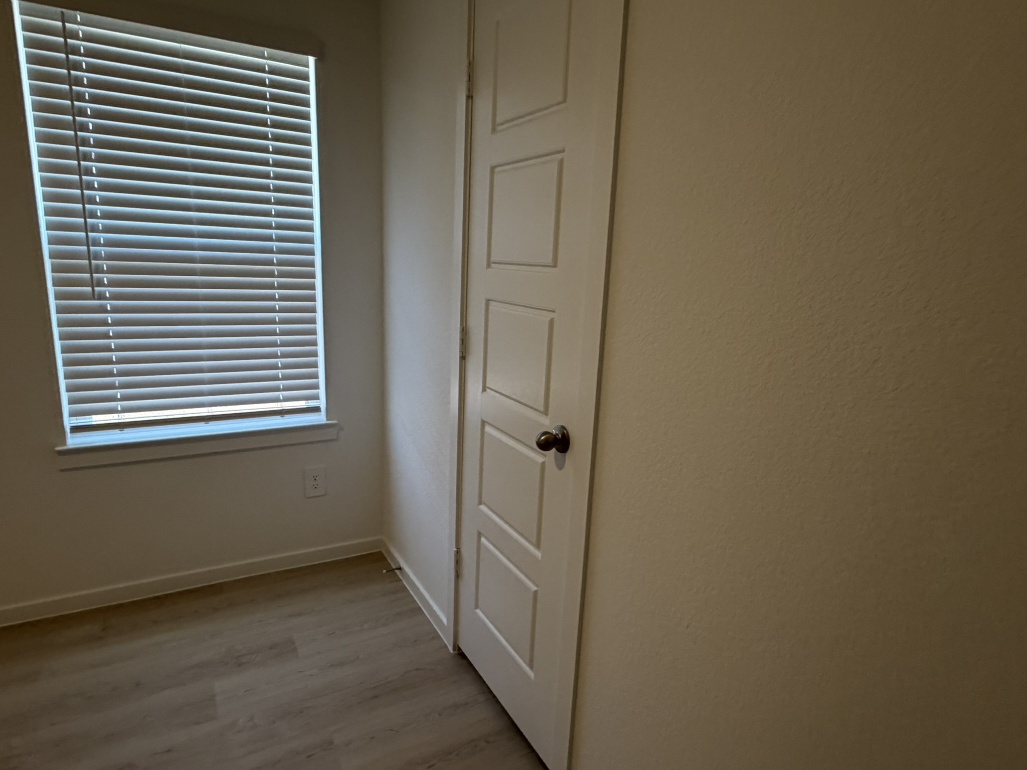 523 Robin Court Angleton, TX 77515 - Photo 43 of 50