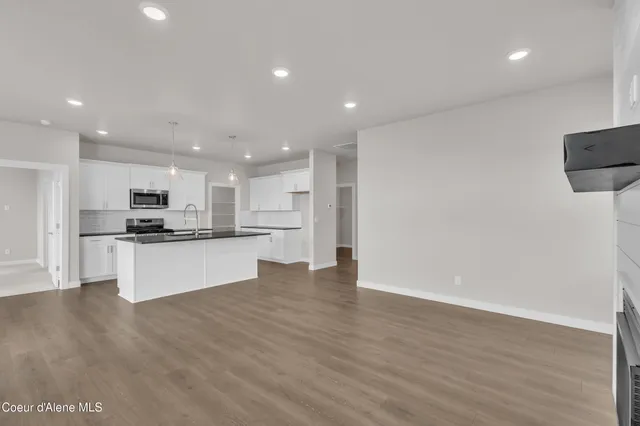 $630,000 | 6761 North Coeur Terre Boulevard, Coeur D'Alene, ID 83815