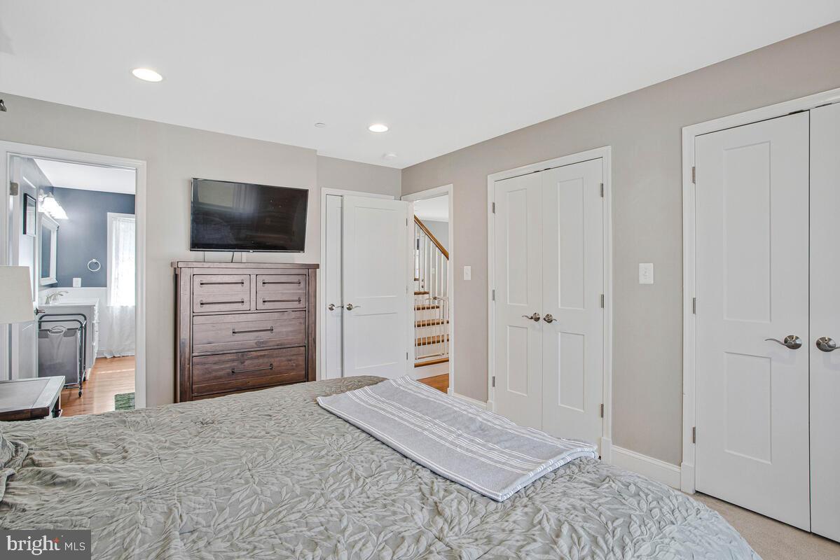 1168 Maple Avenue Shady Side, MD 20764 - Photo 19 of 52 Serene bedroom with modern amenities.