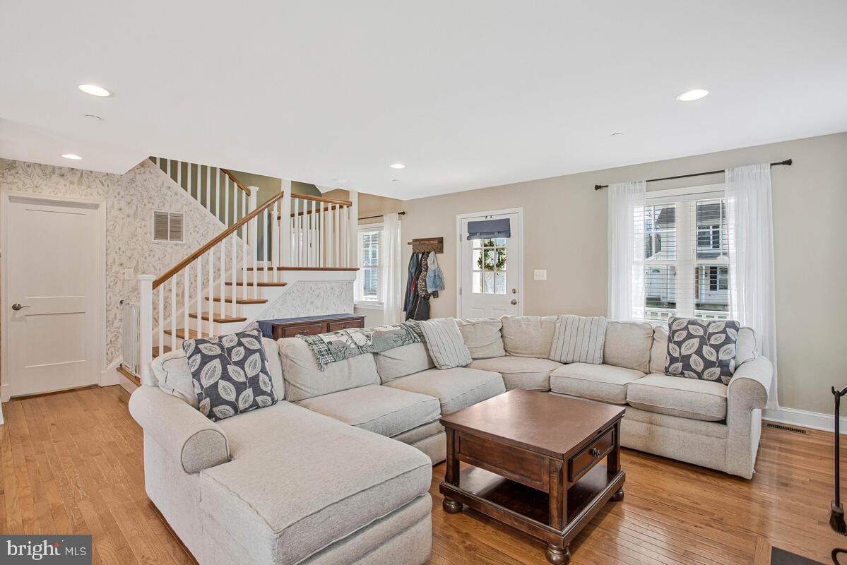 1168 Maple Avenue Shady Side, MD 20764 - Photo 7 of 52 Spacious living area with inviting light.