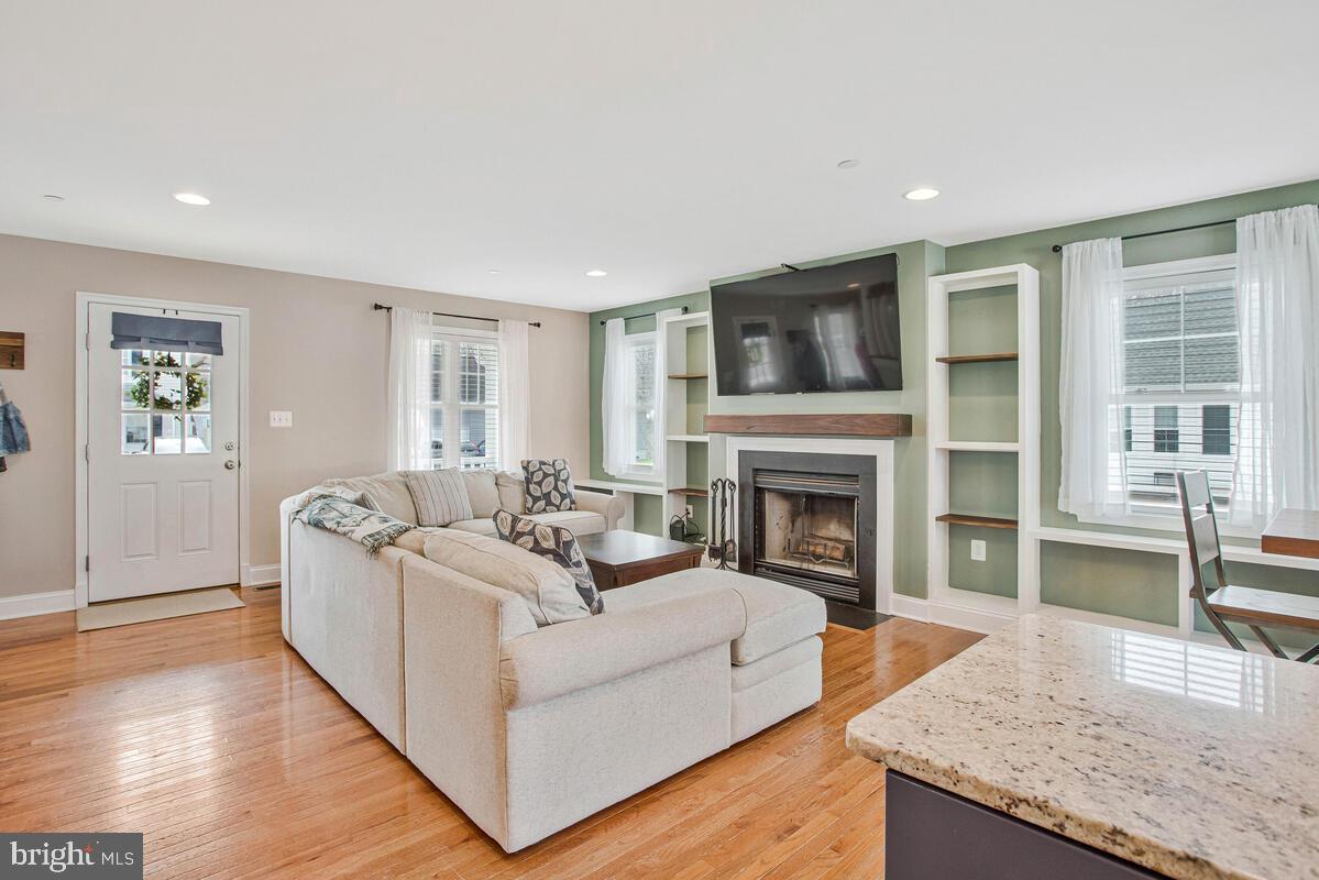 1168 Maple Avenue Shady Side, MD 20764 - Photo 8 of 52 Bright and inviting living space with charm.