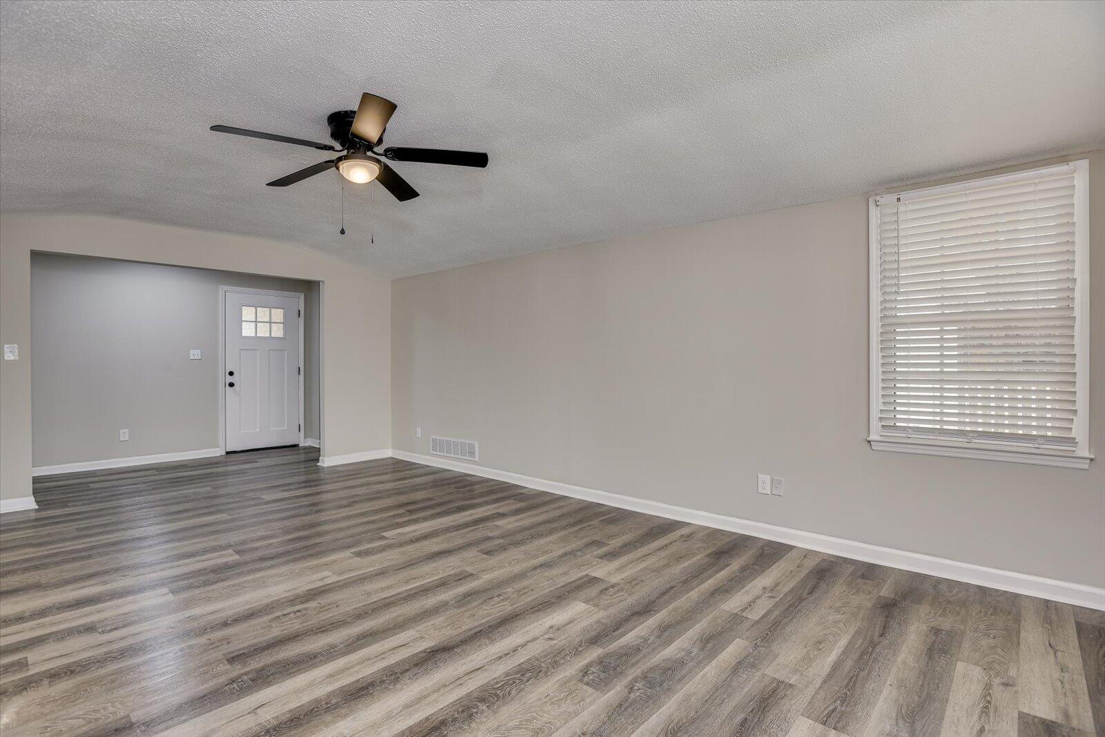 747 Blanchard Road Evans, GA 30809 - Photo 6 of 34 Dining Area back to entry