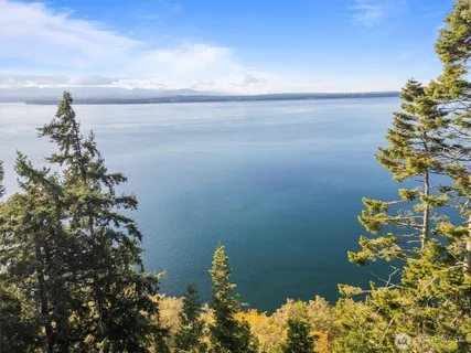 $2,850,000 | 4530 South Smugglers Cove Road, Freeland, WA 98249