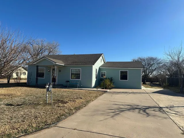 $134,900 | 218 North W 2nd Street, Lockney, TX 79241