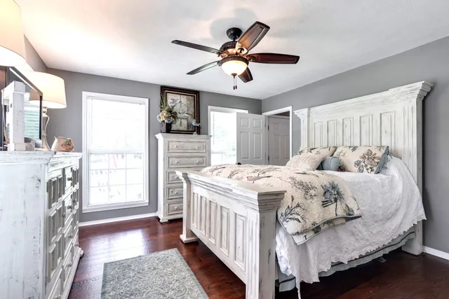 $539,999 | 131 Pin Oaks Lane, Hohenwald, TN 38462