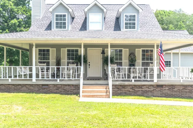 $539,999 | 131 Pin Oaks Lane, Hohenwald, TN 38462