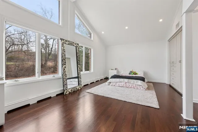 $2,200,000 | 301 Piermont Road, Norwood, NJ 07648