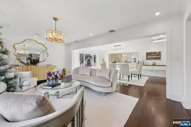 $2,200,000 | 301 Piermont Road, Norwood, NJ 07648