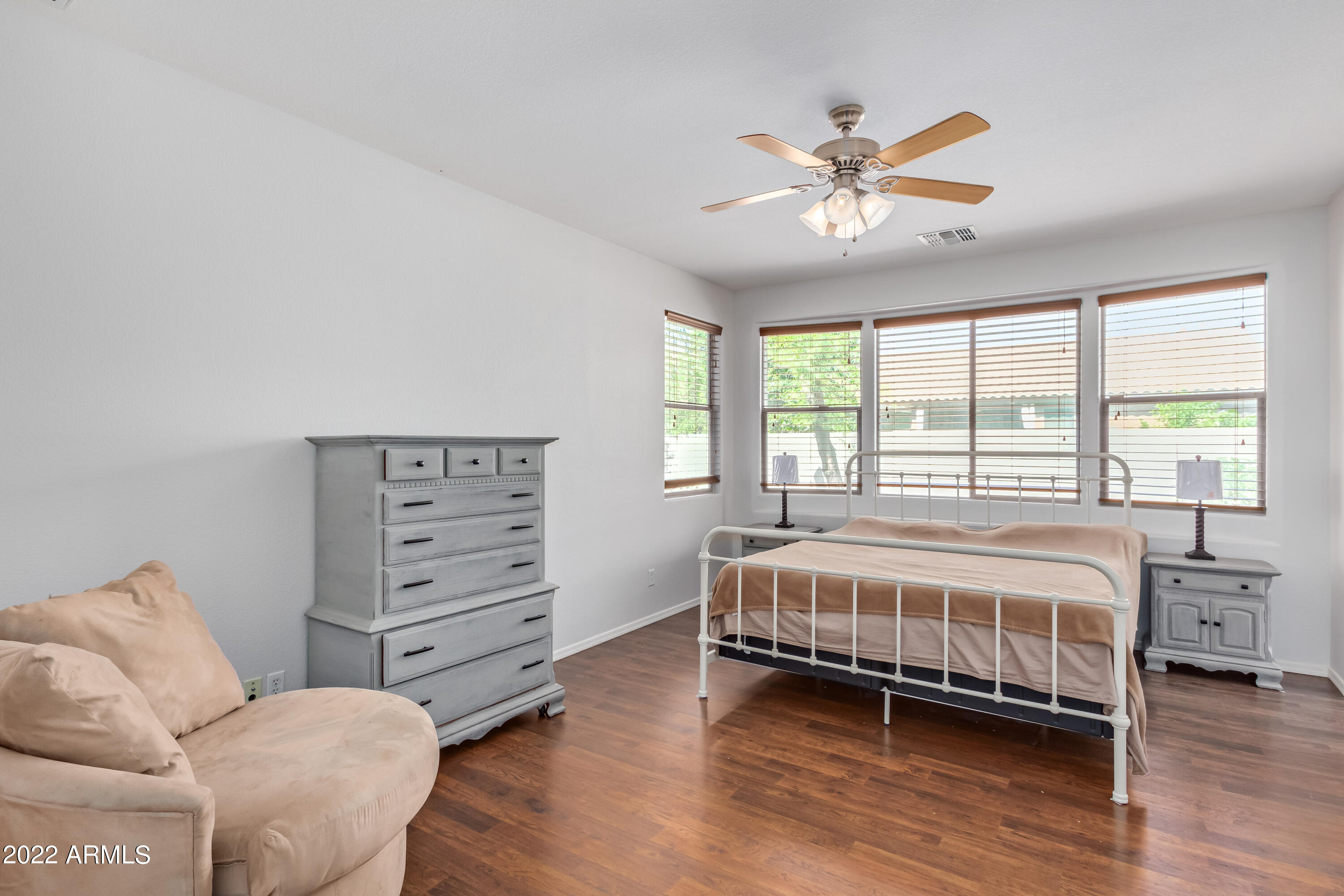14440 West Redfield Road Surprise, AZ 85379 - Photo 11 of 33 16 - Redfield